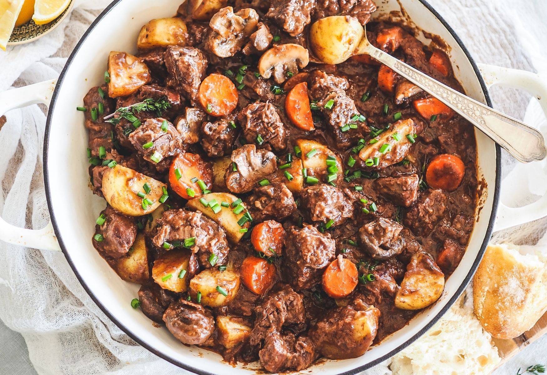 Beef Bourguignon 1750 x 1200 (2)